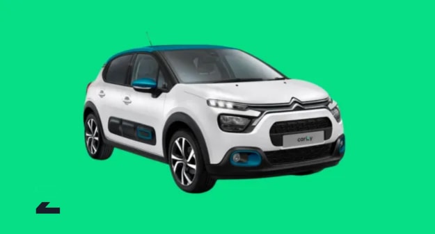 voiture Citroën sur fond vert